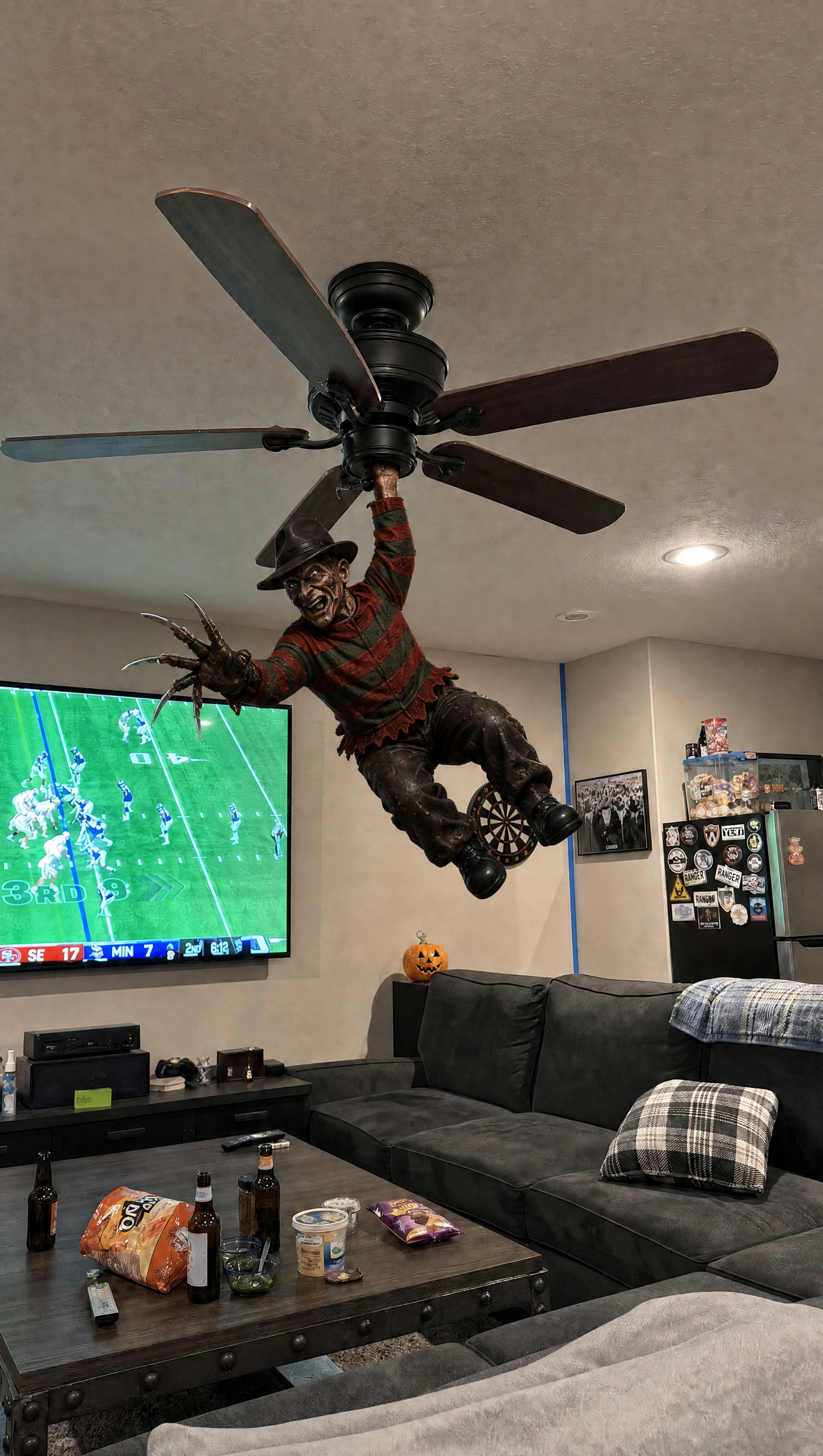 FearFans - Moving Horror Ceiling Fan Attachment
